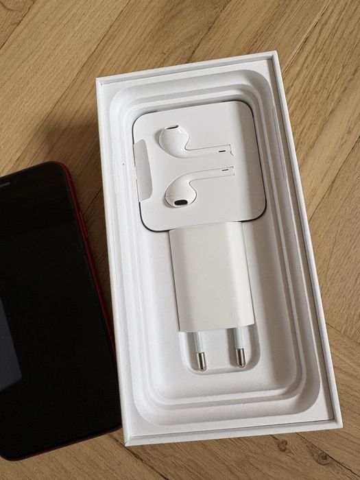 Apple iPhone 11 256GB Product Red