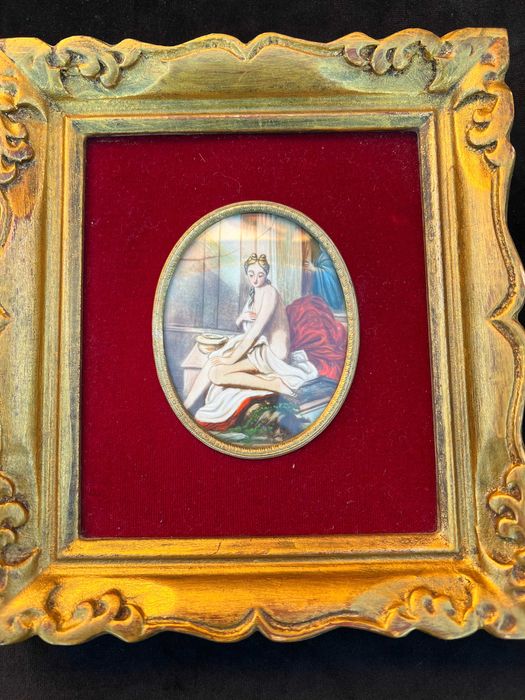 Antyczny  miniaturowy potret młodej kobiety , Francja pocz. XXw