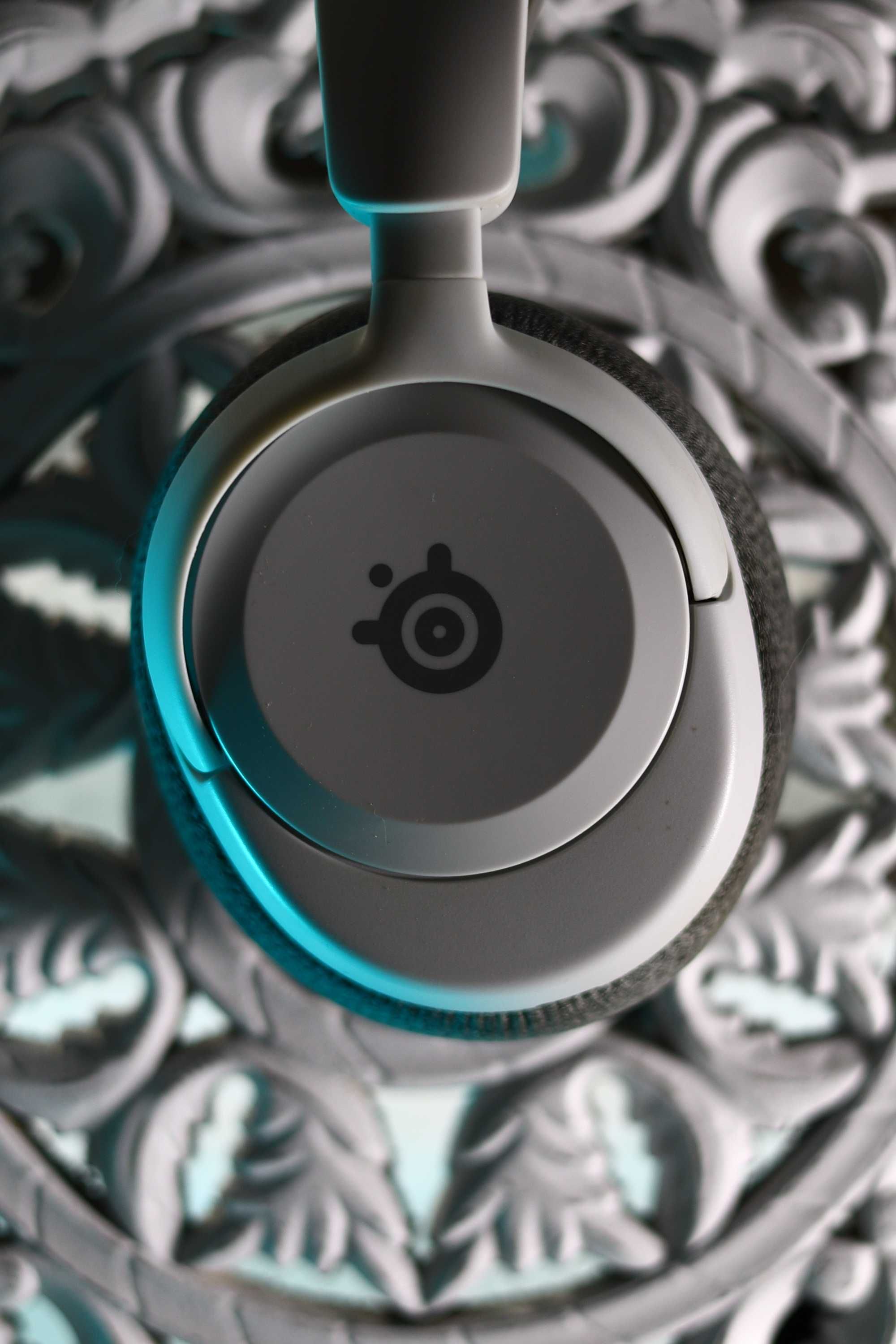 Steelseries arctis nova 1 Brancos