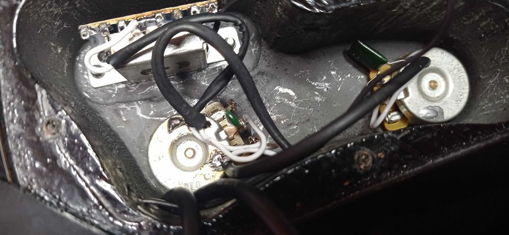 Serviços de setup guitarras eléctricas