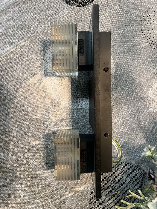 Світильник,люстра,бра