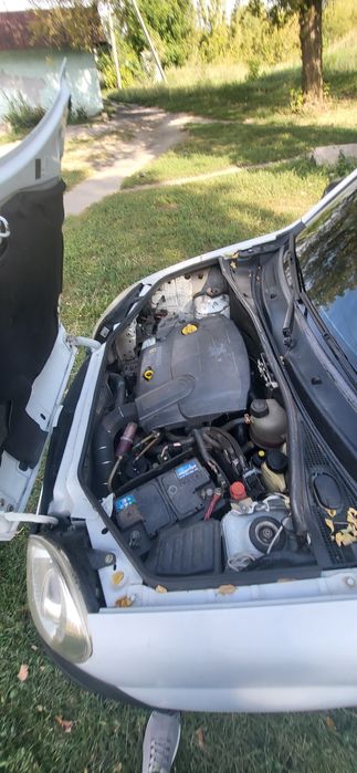 Продам Рено кенго