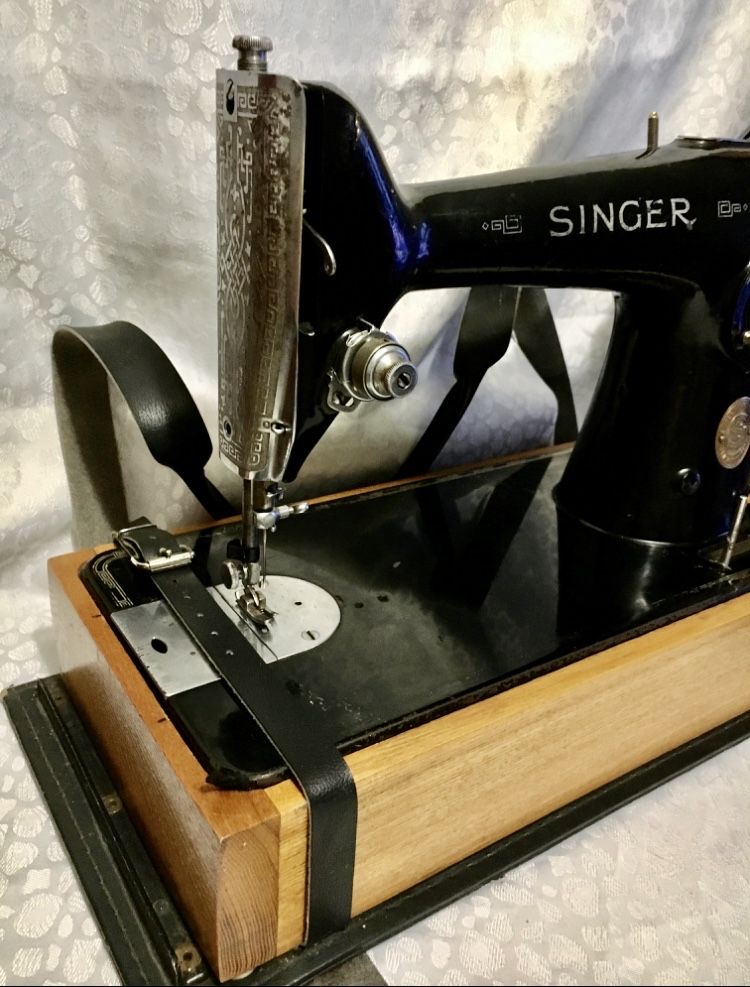 Швейная машинка Zinger 1902 года