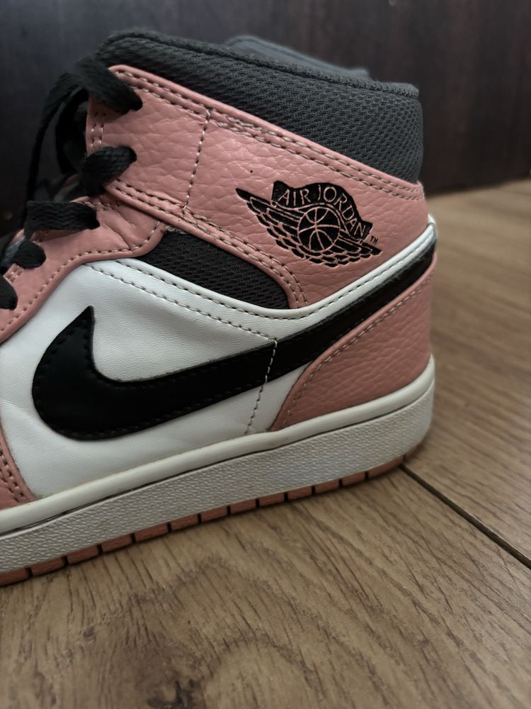 buty air jordan 1 MID