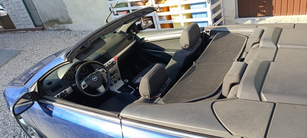 Opel Astra TwinTop