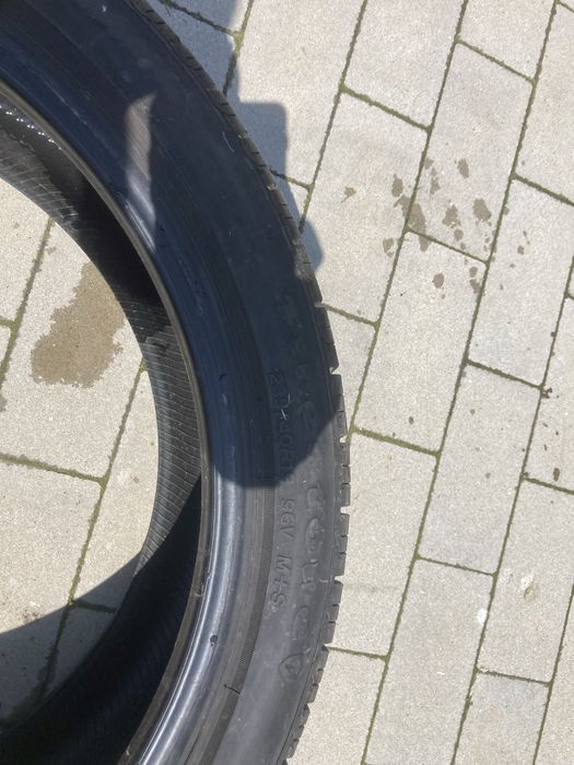 Opona firestone 235/40 R19