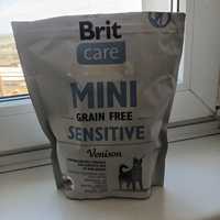 brit mini grain free sensitive