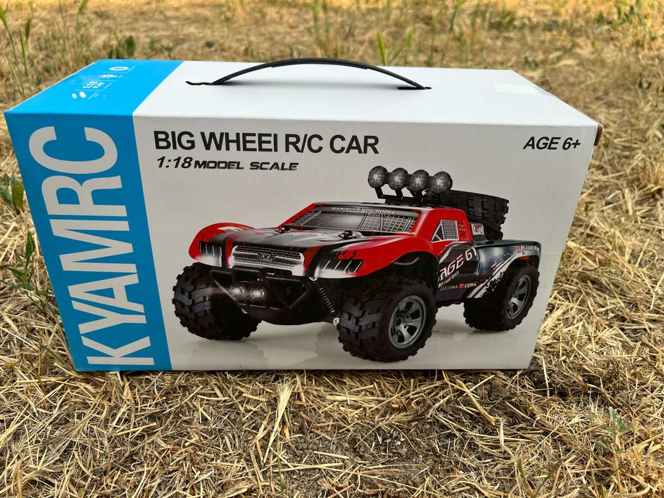 Машинка на радіокеруванні 1:18 машинка на радиоуправлении