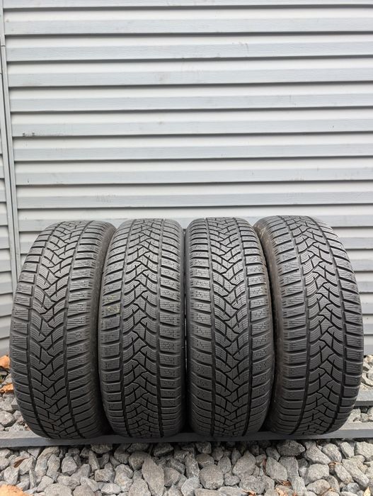Комплект зимових шин Dunlop 215/65 R16 215*65 16 Winter Sport 5