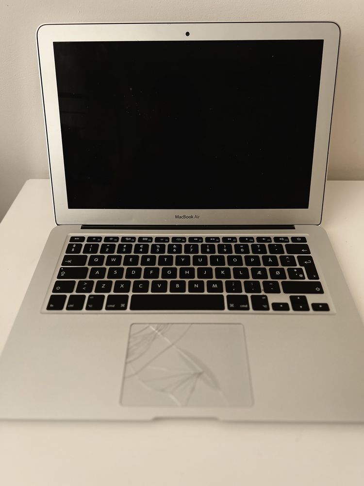 Macbook air 2014 a1466 на деталі SSD клавіатура wifi