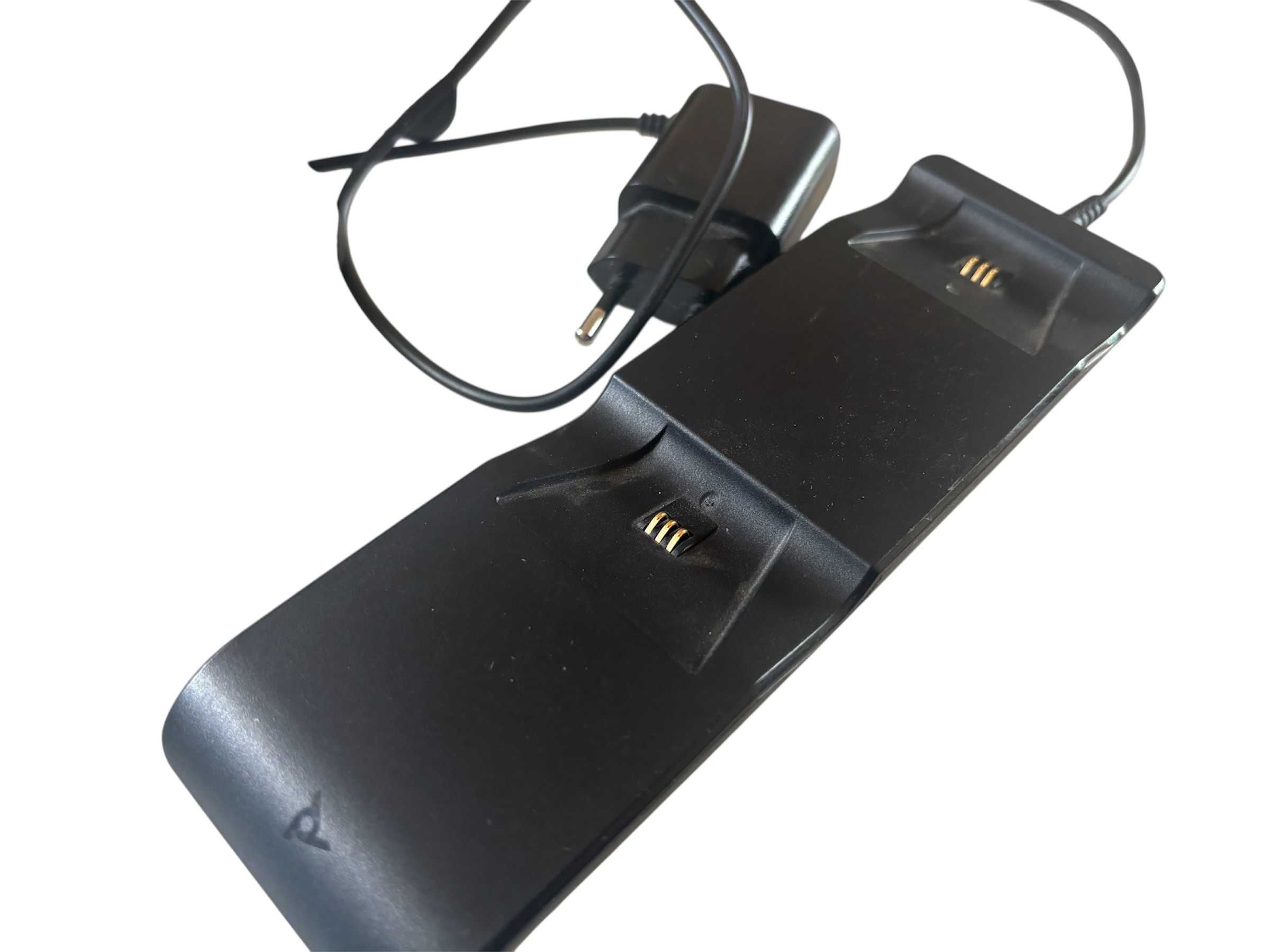 Konsola Xbox Series X + 2 pady + ładowarka