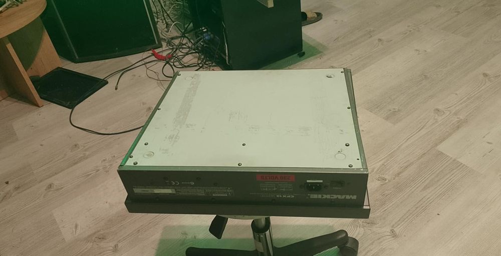 Mixer mackie cfx12 mk11