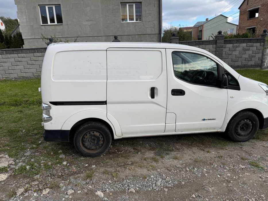Nissan e-NV200 (Англієць)