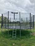 Sprzedam trampolinę