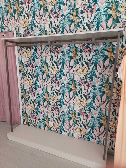 Vendo expositor de roupa