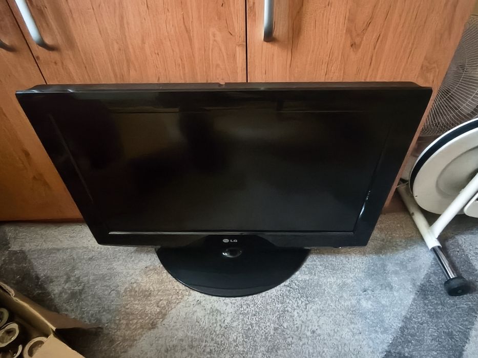 Telewizor LG 24' brak zasilacza