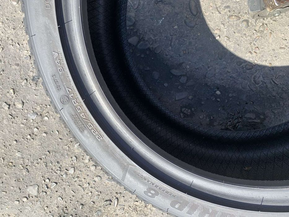 Шини 225/45 R17 пара Goodyear зима 2022р 7,8/8мм