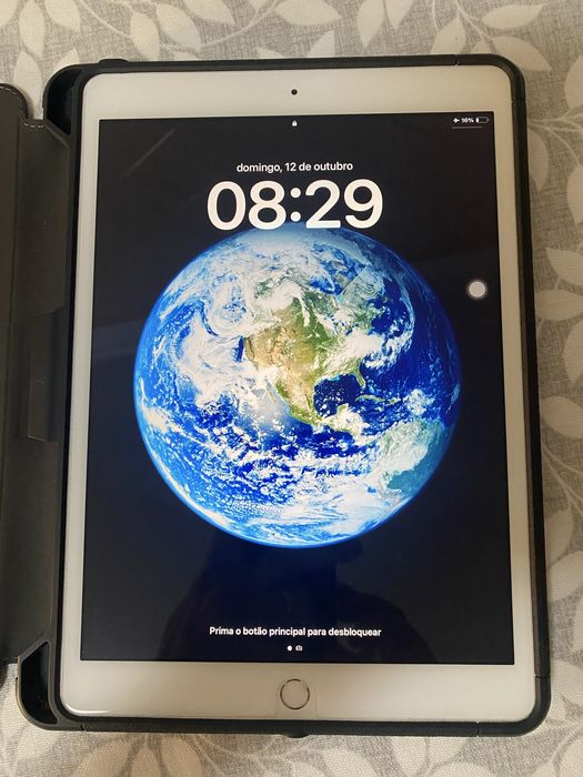 Apple iPad 10.2 - 32GB Cinzento Cideral