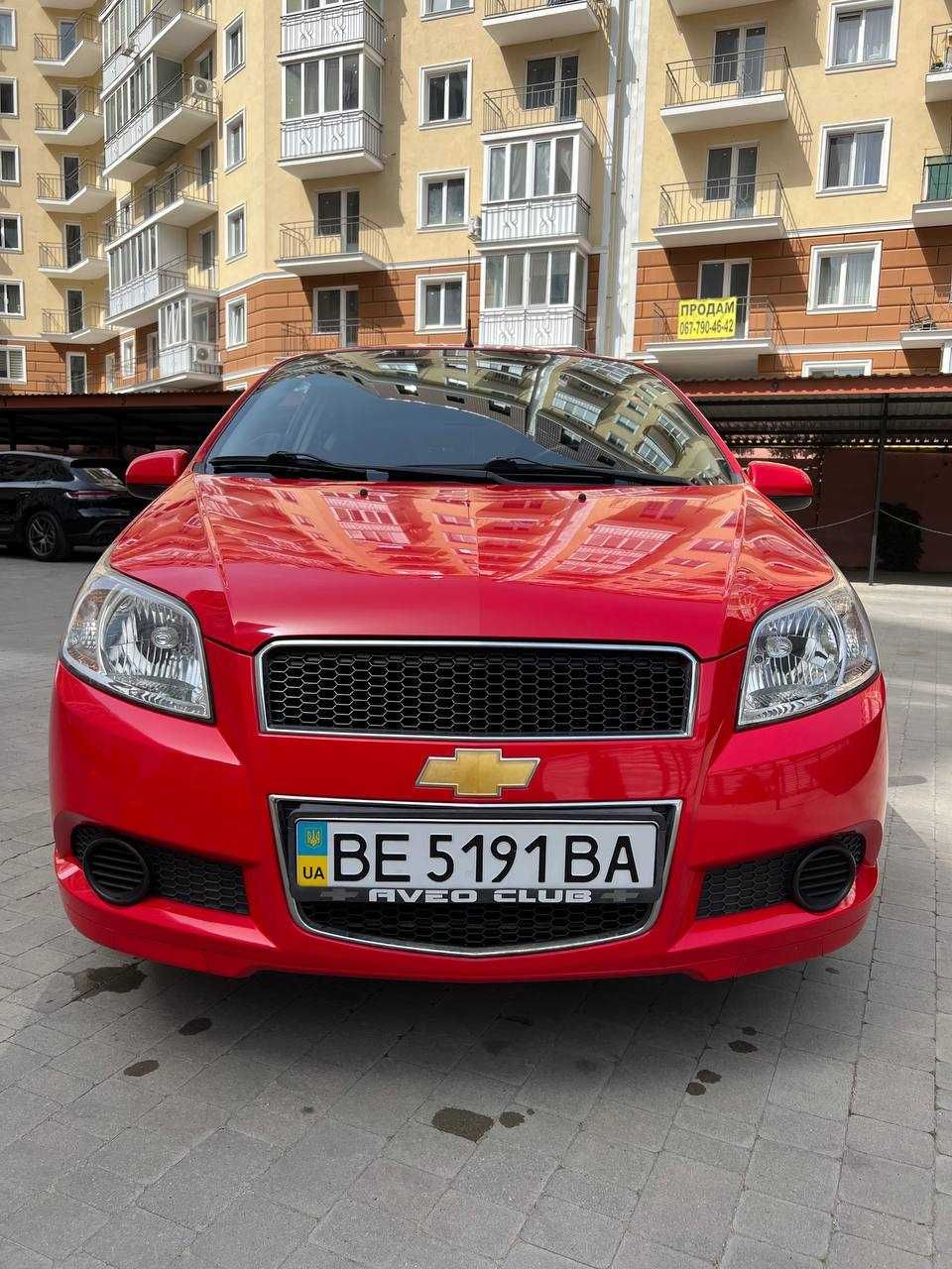 Продам  своє авто Chevrolet Aveo