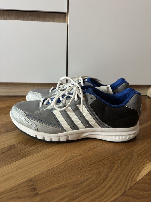 Нові! Кросівки Adidas 45-46 розмір.