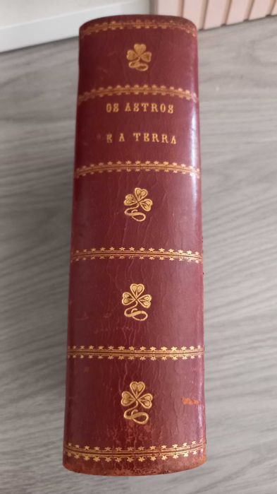Os astros e a terra