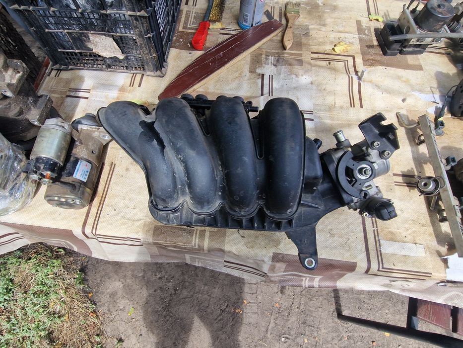 Передний бампер Geely Emgrand  Хетчбек Джили емгранд