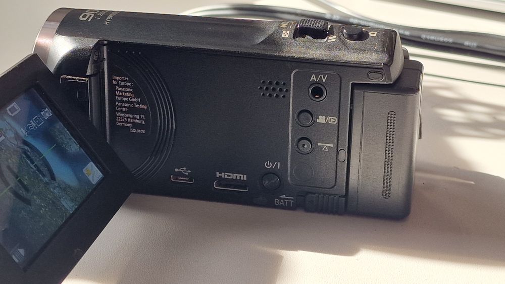 Nowa kamera Panasonic HC-V180 90x ZOOM FULL HD