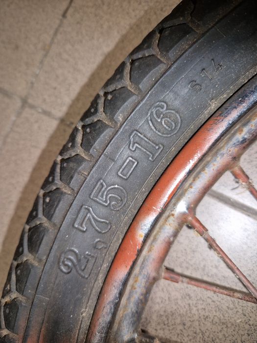 Ładna opona 2,75-16" barum jawa 50 mustang kaczka pancerka