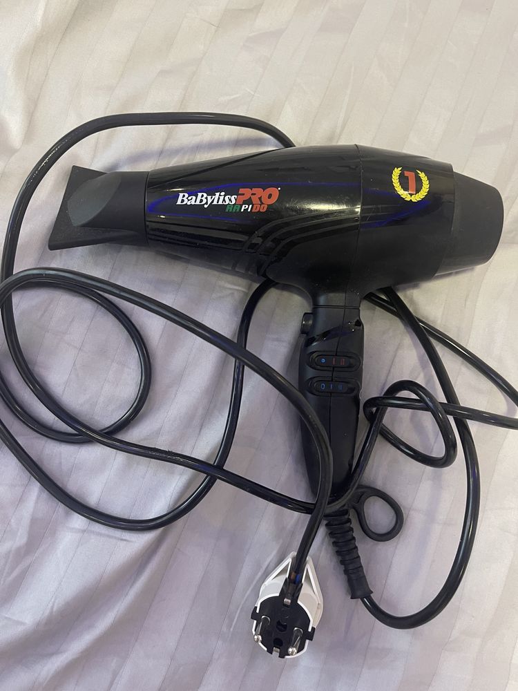 Фен Babyliss pro