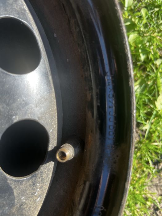 Продам диски з шинами  R14