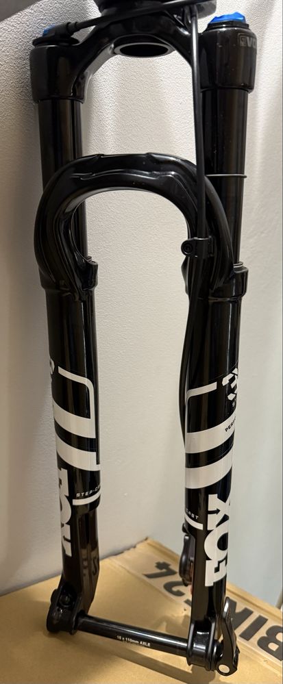 Amortyzator przedni widelec Fox Performance step cast 32 100mm