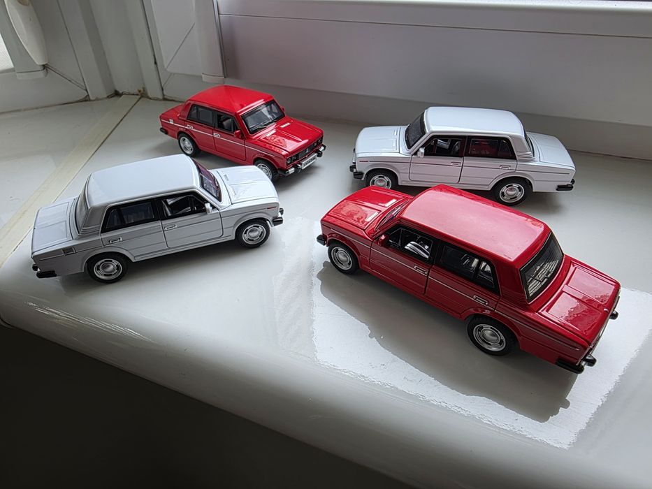 Моделька машины Lada 2106 Автопром  красная