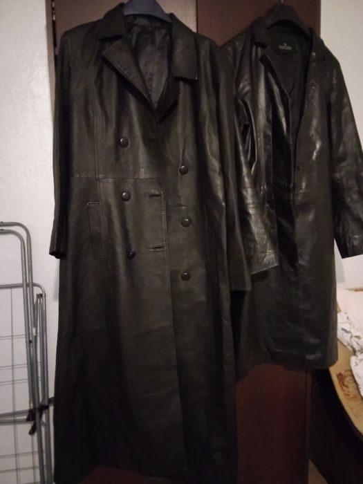 Плащ натуральний  шкіряний жіночий.