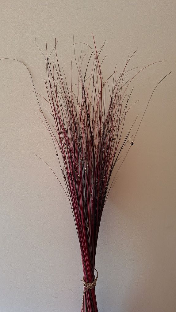 Artigo para decoração
Em tons de vermelho
