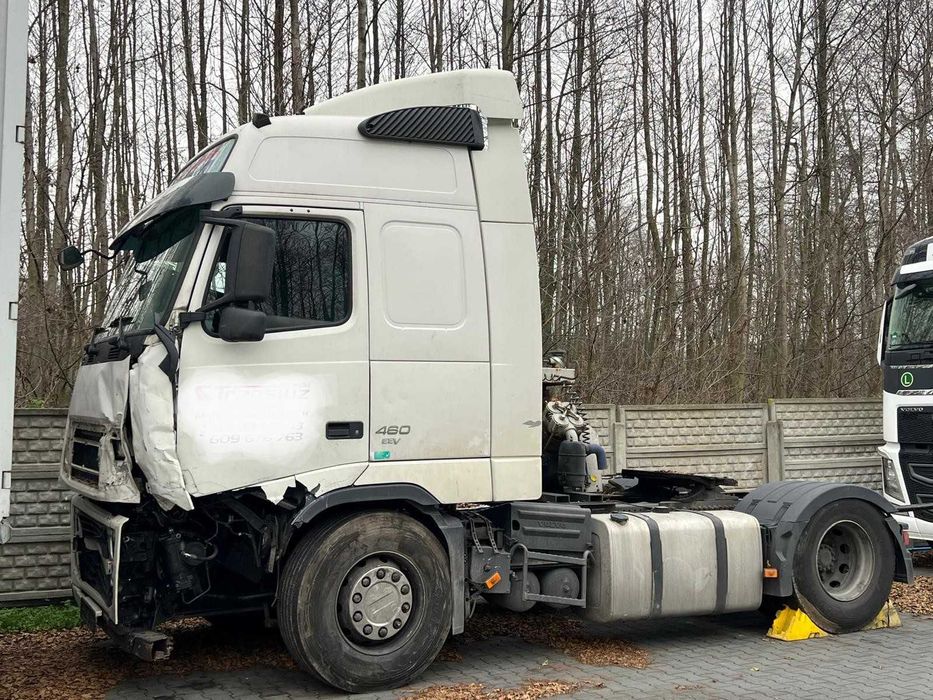 VOLVO FH 460  2012 rok Uszkodzony