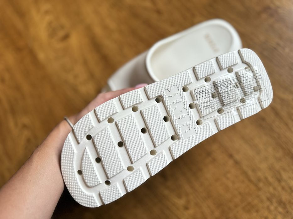 Нові шлепки Victoria’s Secret (Pink)