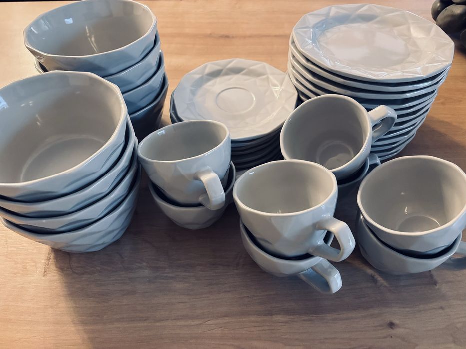 Zastawa stołowa 8 osób