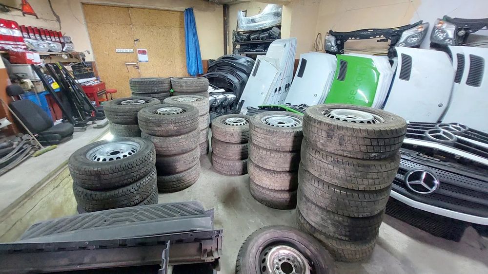 Резина Спрінтер дельфін 235/65/16c, диски 6 130 r16 однокаткові спарка