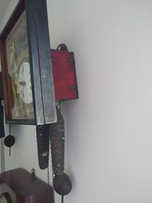 Piękny antyczny zegar unikat
