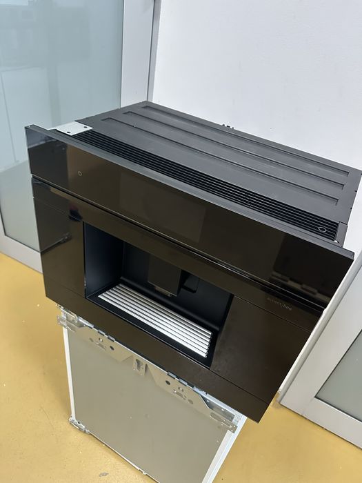 BOSCH CTL9181B0 ekspres ciśnieniowy do zabudowy WiFi