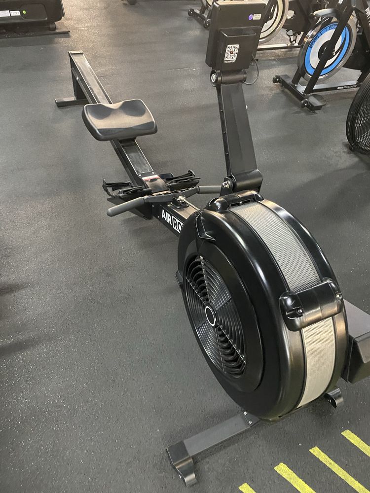 Remo para cardiofitness em bom estado