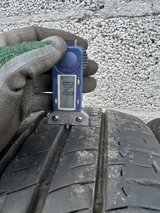 4 opony Michelin Agilis 215/60/17 C 2021r.