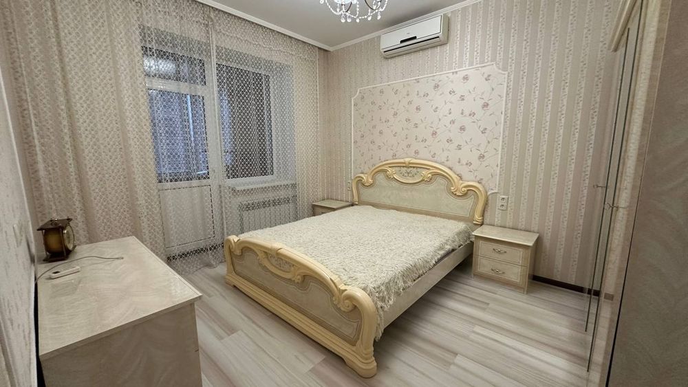 3-к.Кв  1-Поверх у Самом Центрi міста .Вул.В.Стуса 54