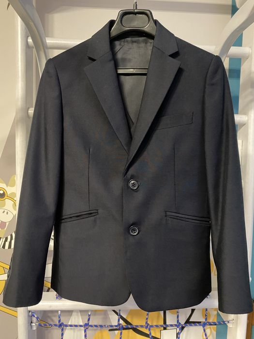 Костюм трійка для першокласника