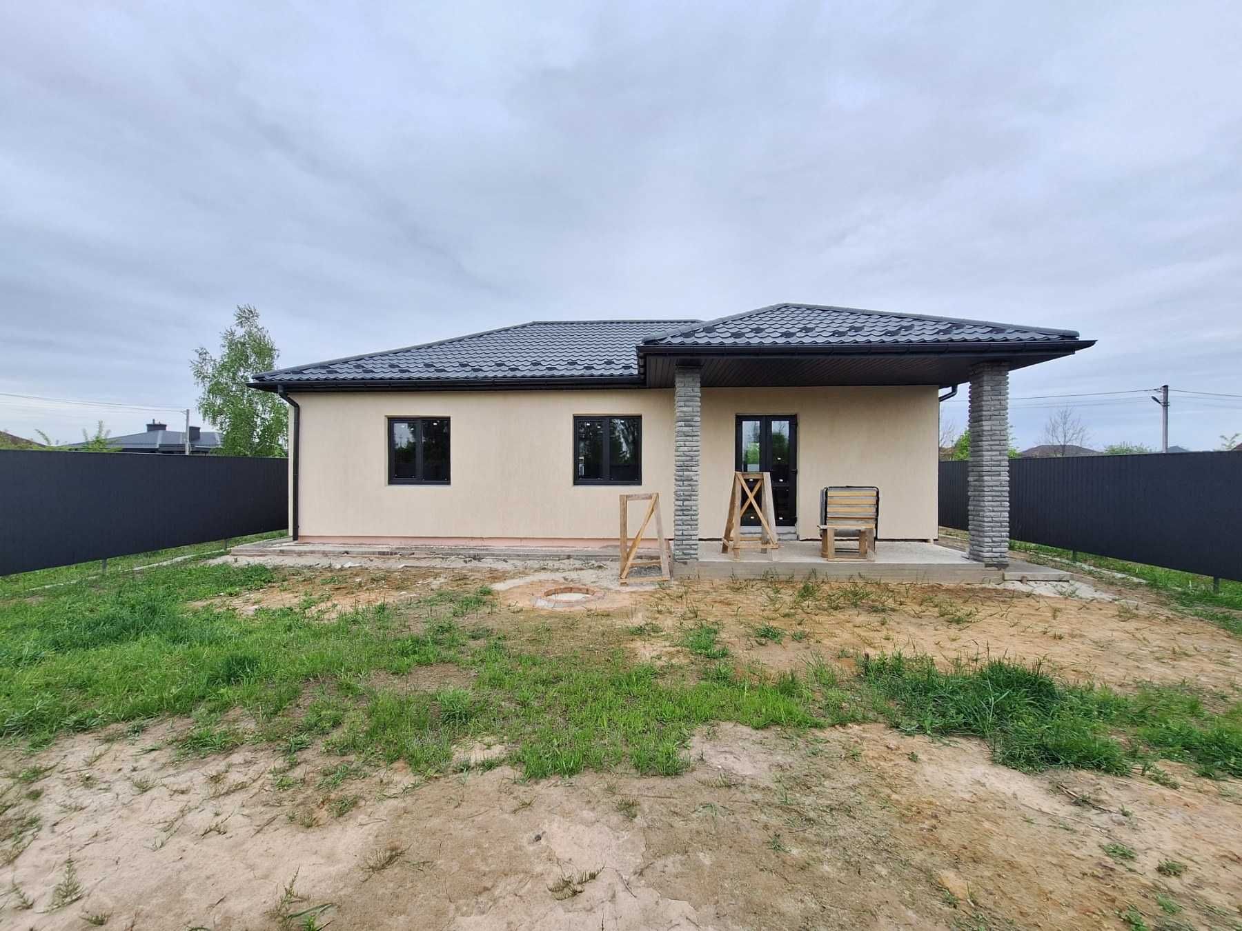 Продам новий 1 но поверховий будинок 95м2 на ділянці 6 сот гарне місце