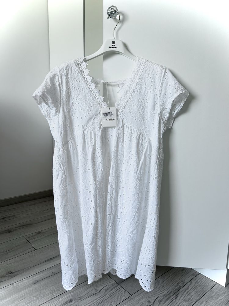 Biała ażurowa sukienka boho