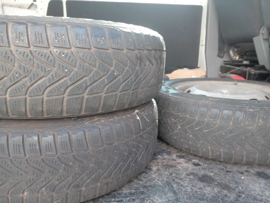Колеса до авто Тоёта 175/70/R14
