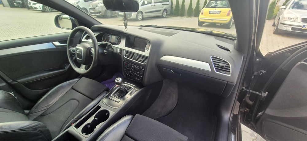 Audi A4 zarejestrowana  super stan s line