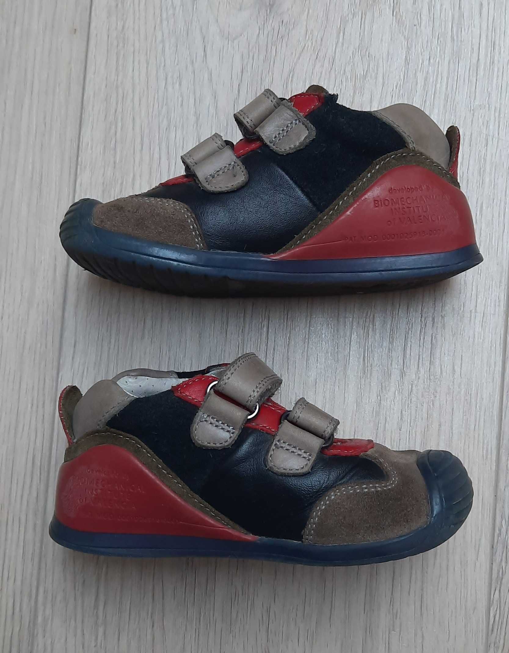 Buty/ trzewiki skórzane przejściowe na jesień Biomecanics roz 24
