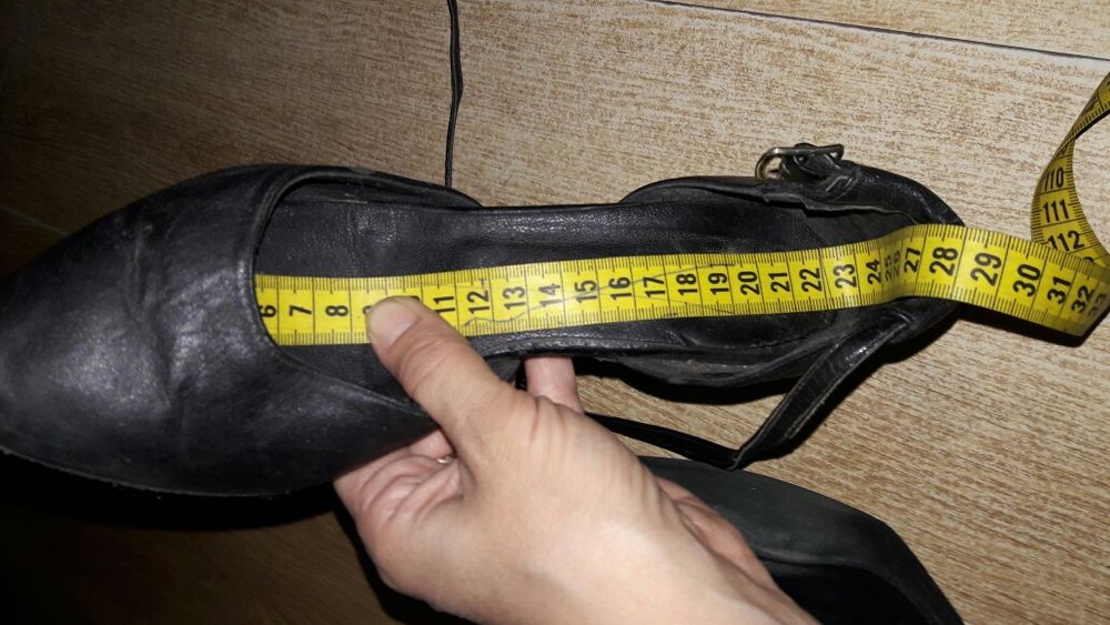 Бальні туфлі. Шкіряні (натуральні) куплені в італії.